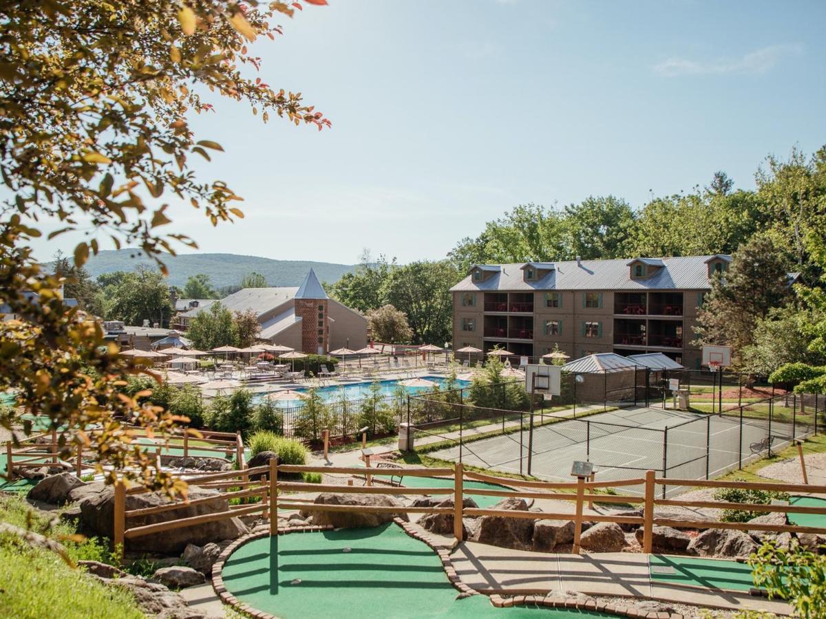 Holiday Inn Club Vacations Oak N Spruce Resort In The Berkshires Lee Exterior foto